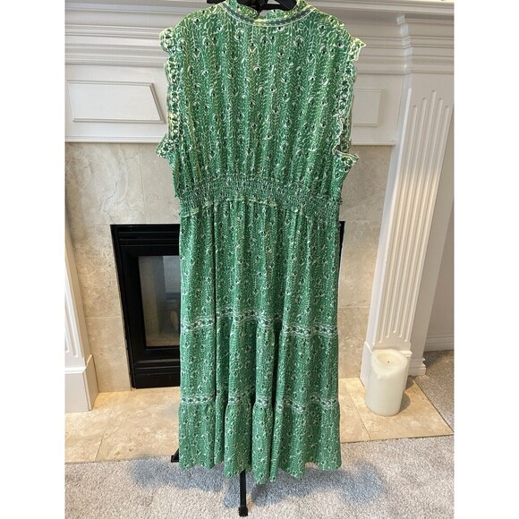 Max Studio Plus Size 3X Smocked Floral Boho Tiered Maxi Dress Green New - Picture 5 of 8